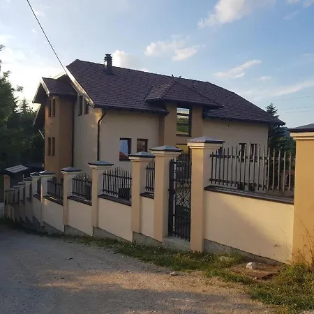 Сasa de vacaciones Holiday Home Beige House *